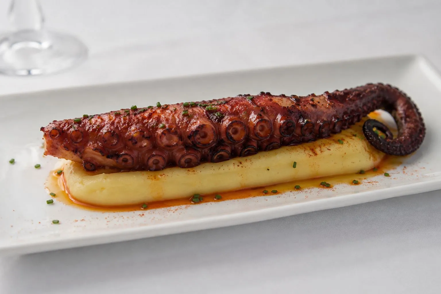 Pulpo con parmentier de patata